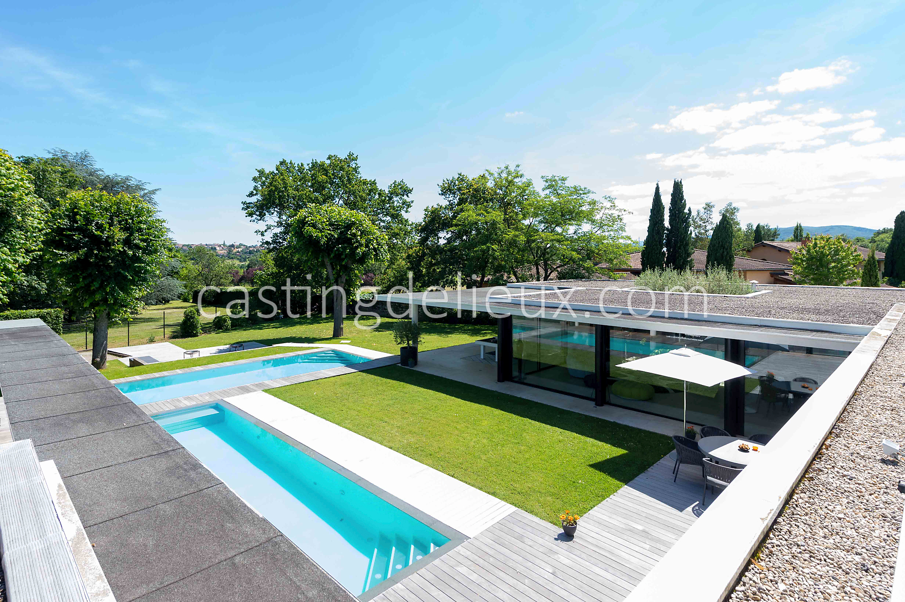 castingdelieux105-FR050-W-