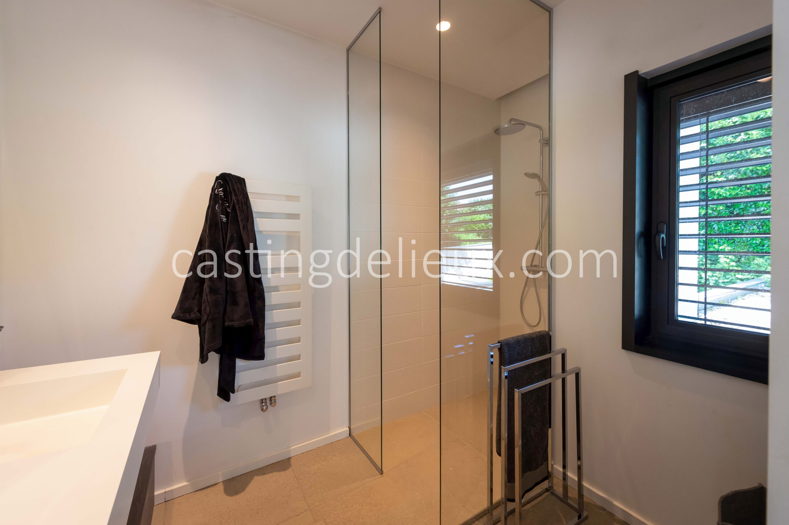 castingdelieux105-FR058-W