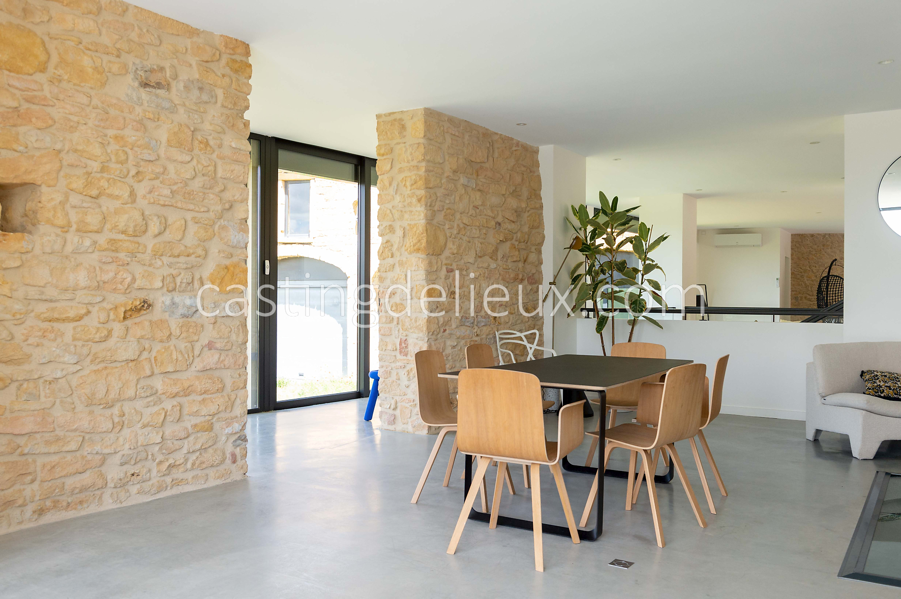 castingdelieux110-FR059-W