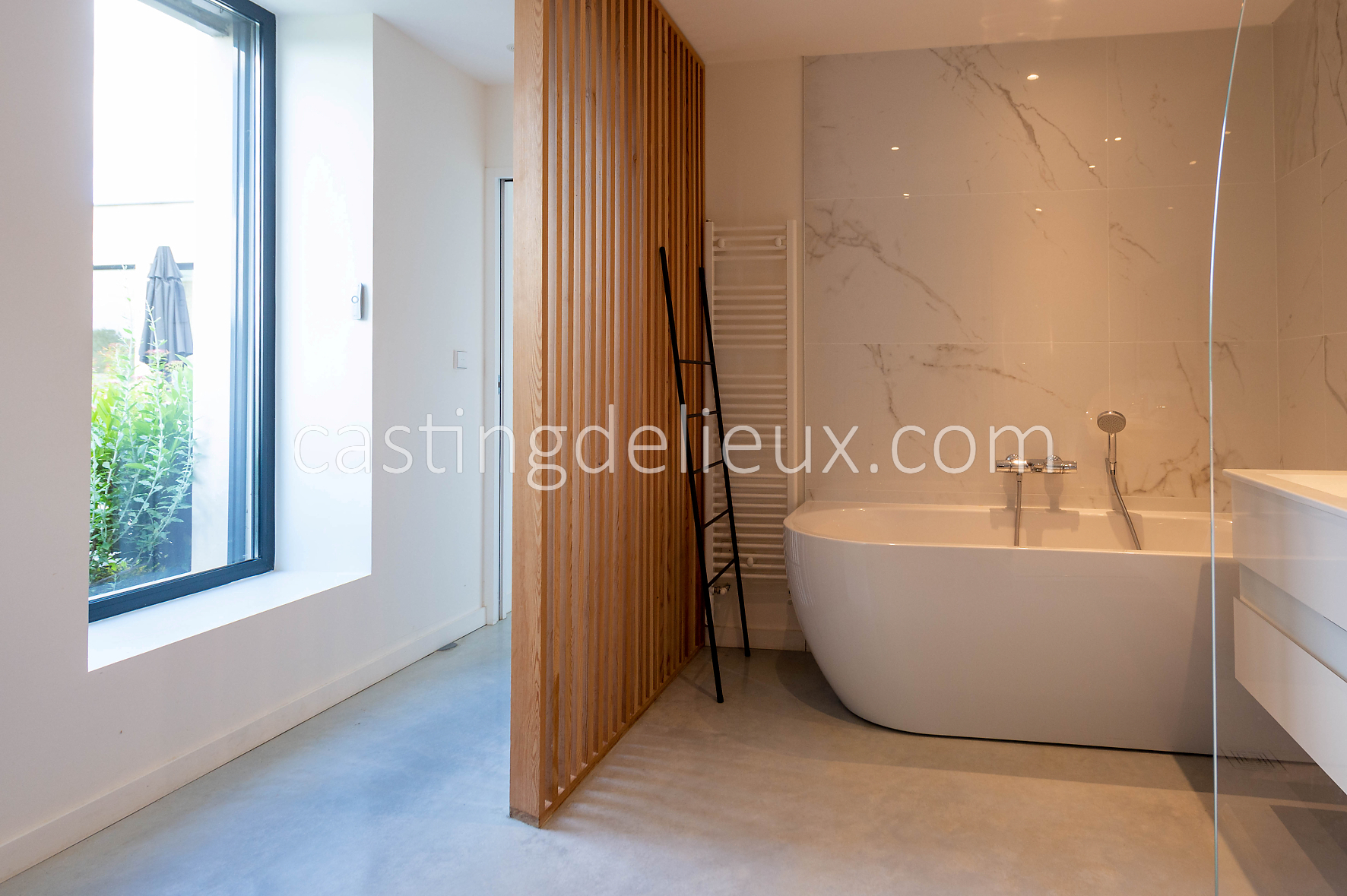 castingdelieux130-FR059-W