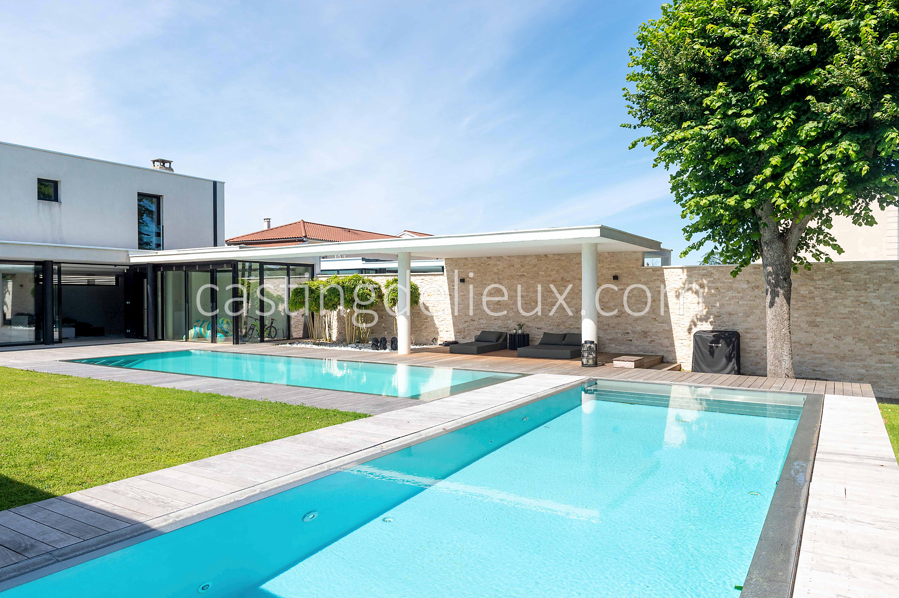 castingdelieux137-FR050-W-