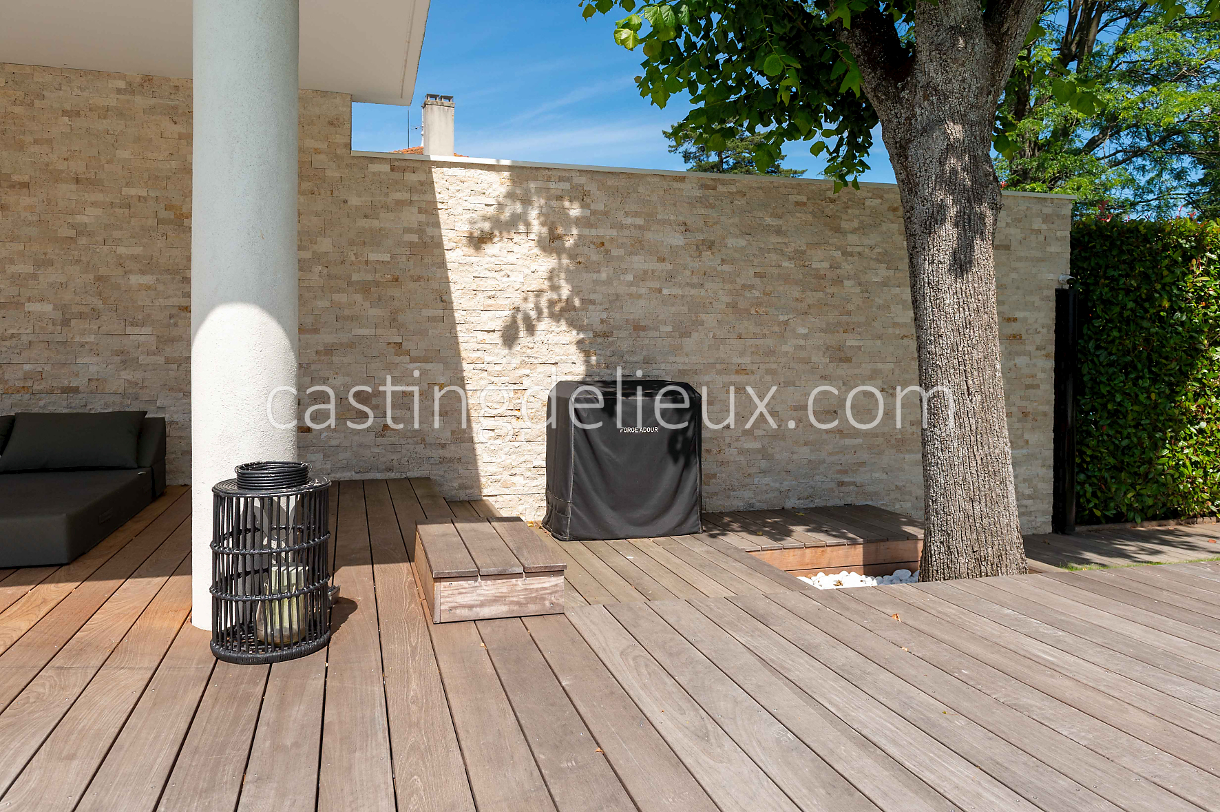 castingdelieux150-FR050-W-