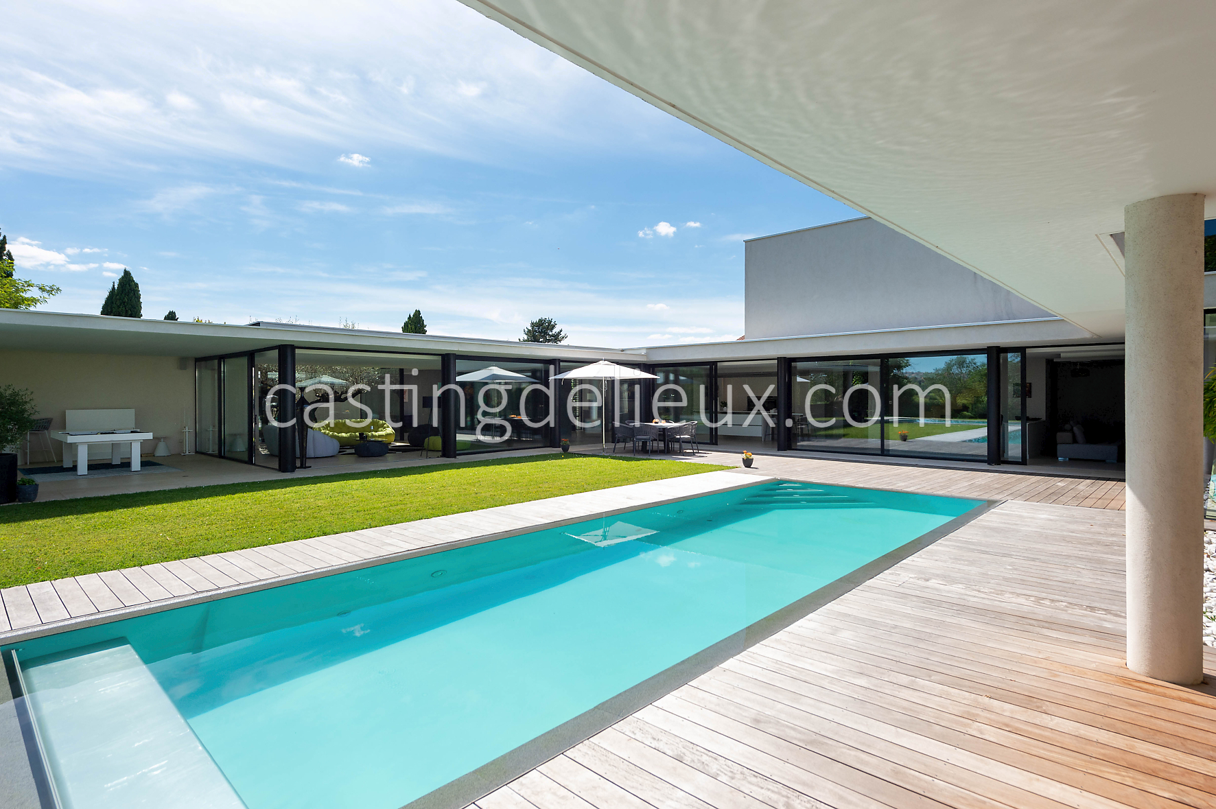 castingdelieux163-FR050-W-