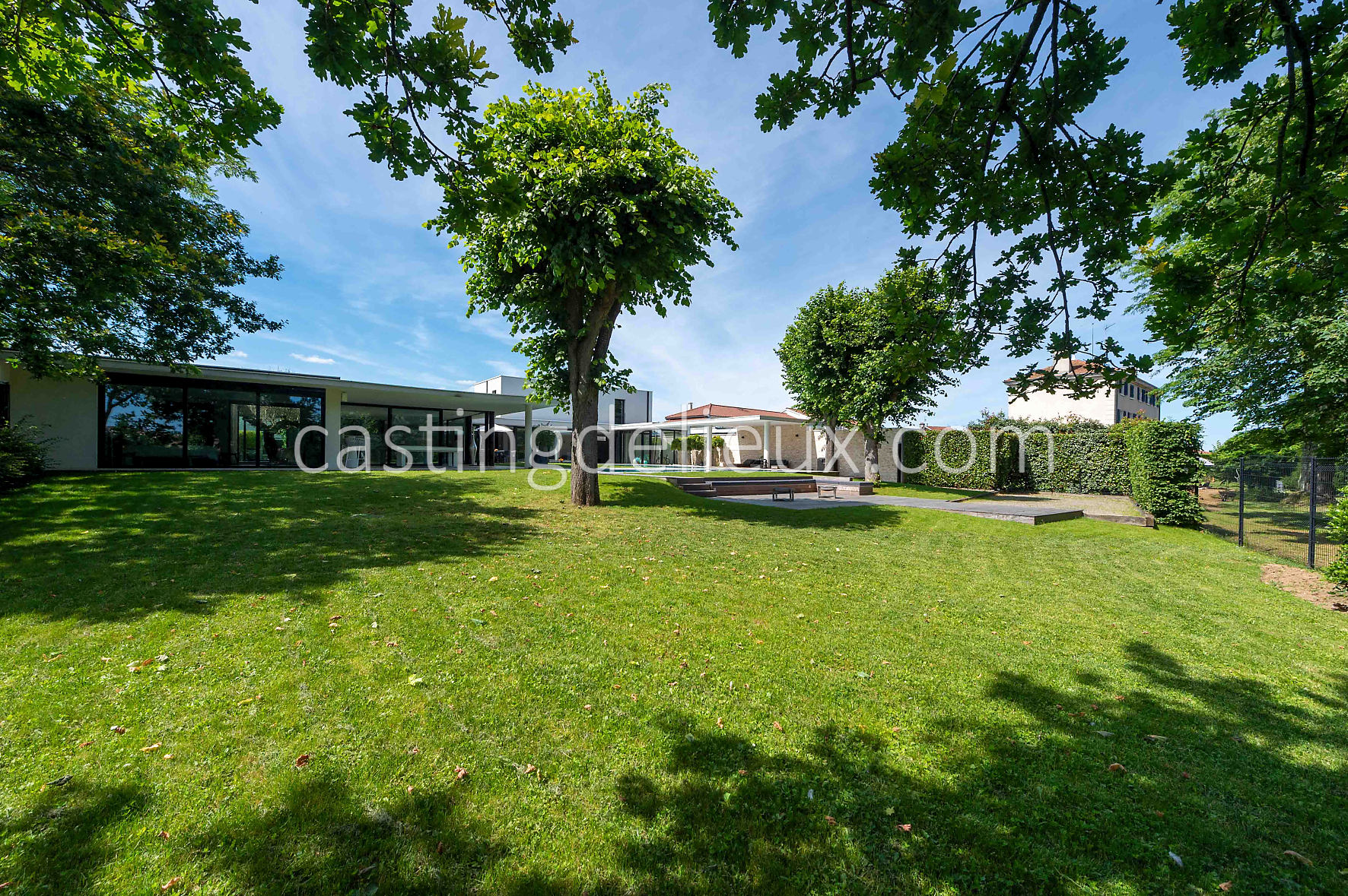 castingdelieux169-FR050-W-