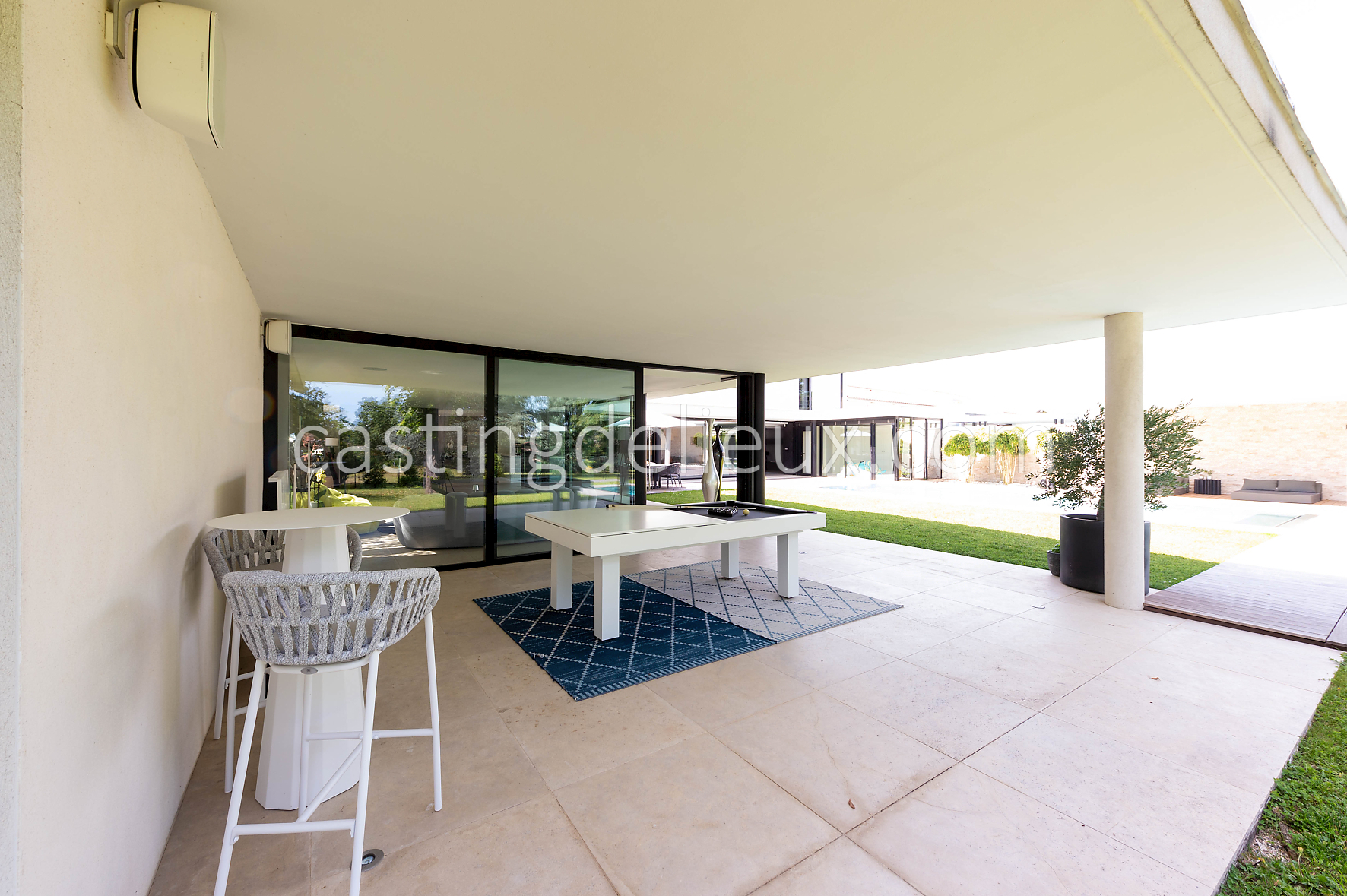 castingdelieux181-FR050-W-