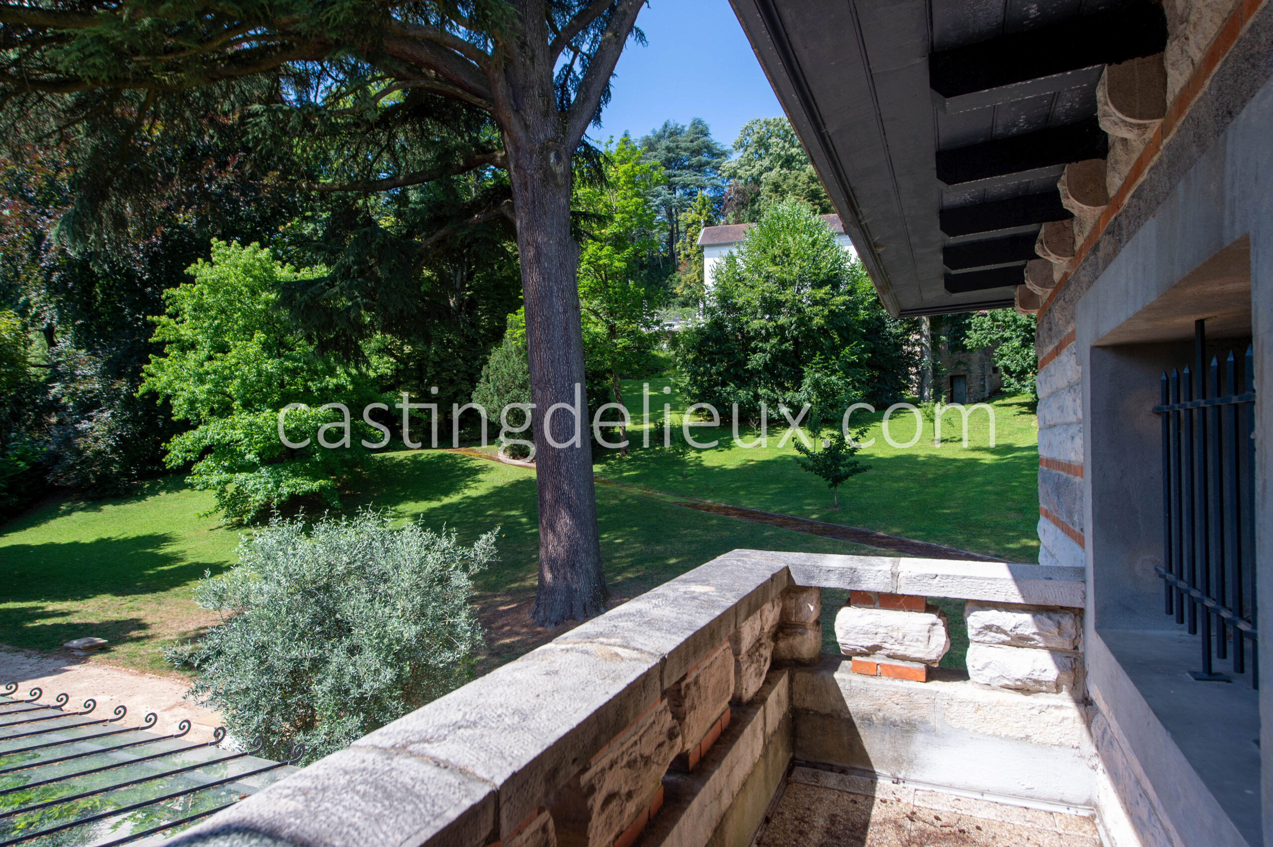 castingdelieux53-FR019-W