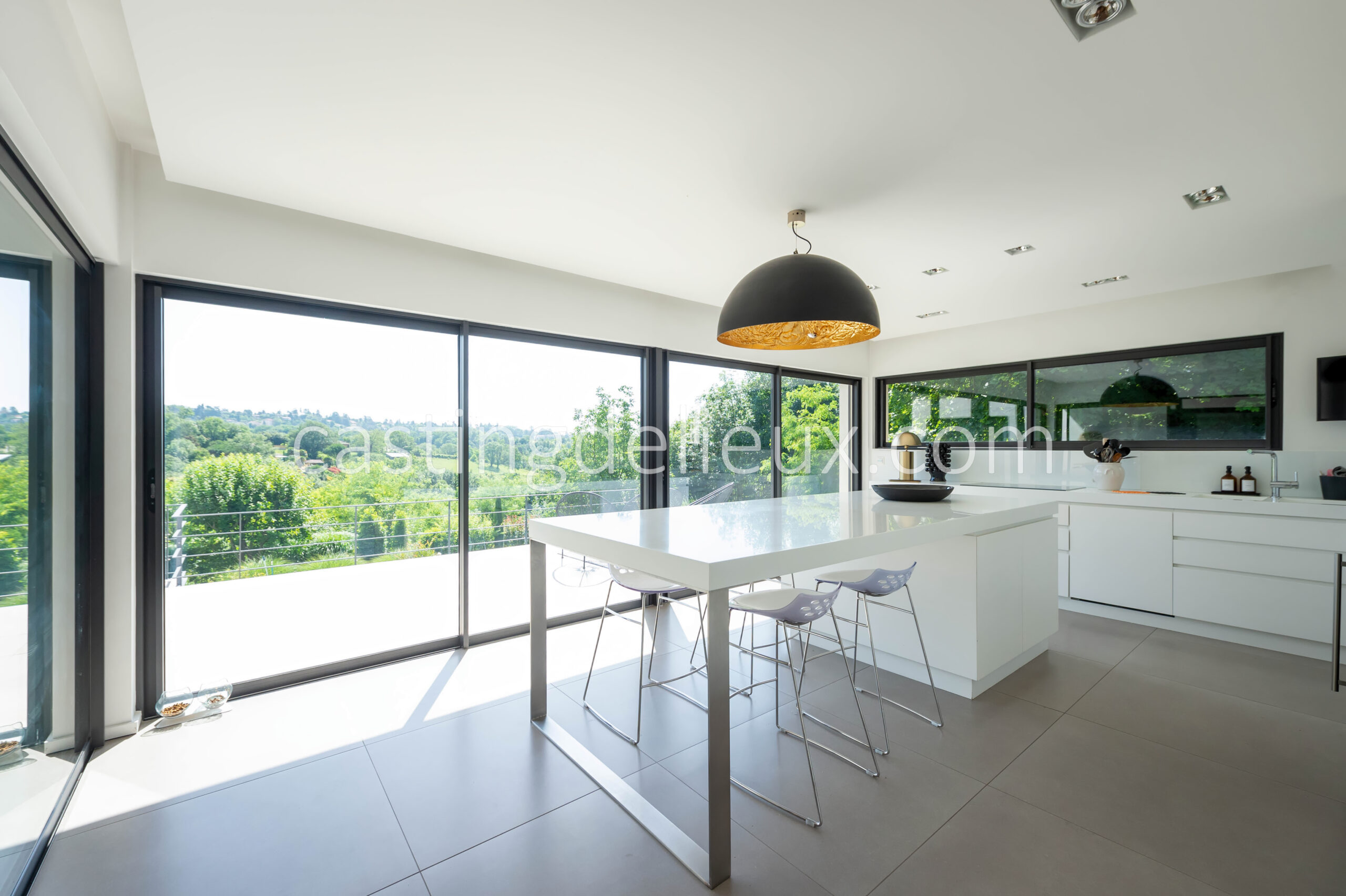 castingdelieux53-FR058-W