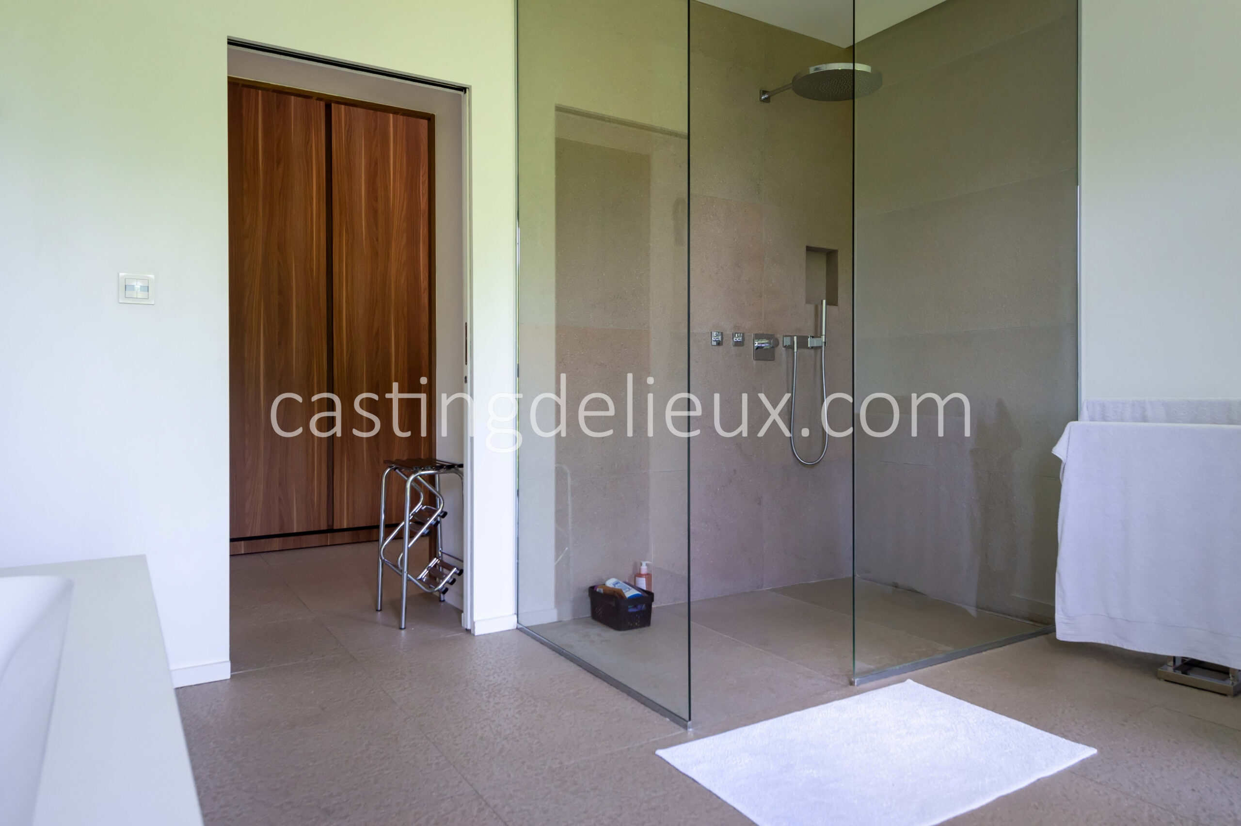 castingdelieux75-FR058-W