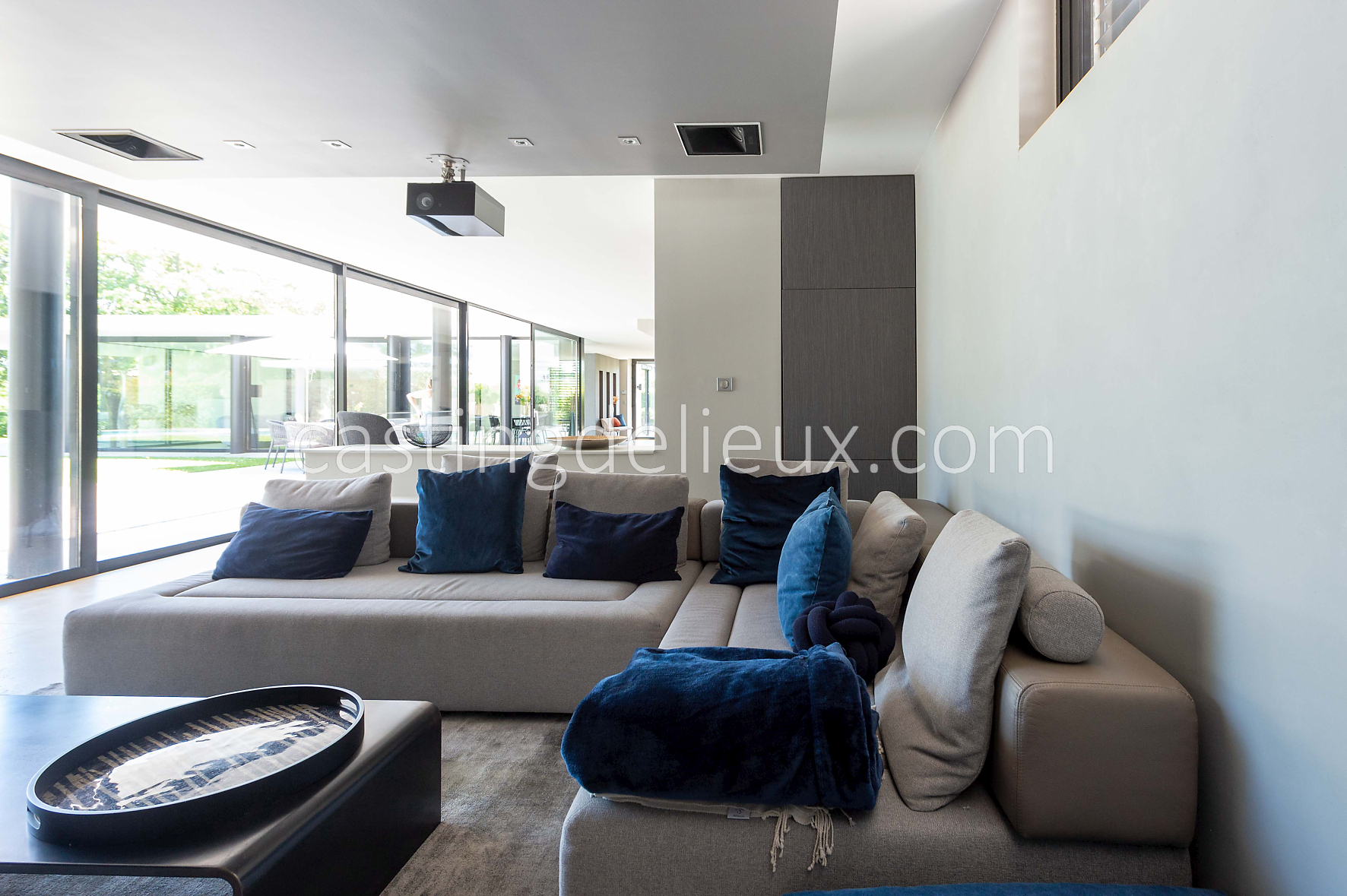 castingdelieux89-FR050-W-